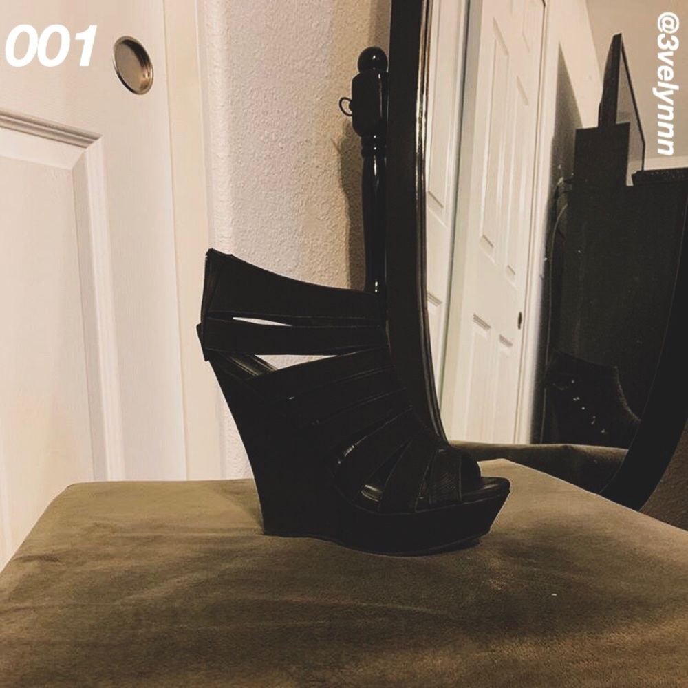 Open toe wedges